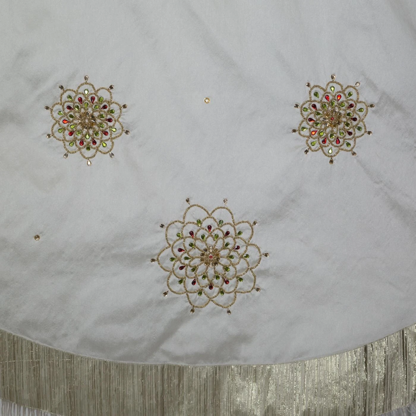 Flash Sale π€© Kurt S. Adler, Inc. β Christmas Tree Skirts & Collars Kurt Adler 60-Inch Multi-Colored Beads Flower Ivory Embroidered Tree π₯° Skirt β€οΈ 4 Flash Sale π€© Kurt S. Adler, Inc. β Christmas Tree Skirts & Collars Kurt Adler 60-Inch Multi-Colored Beads Flower Ivory Embroidered Tree π₯° Skirt β€οΈ - Image 2